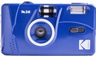 KODAK M38 Classic Blue, analogový fotoaparát, fix-focus (1/120s, 31mm / 10.0)